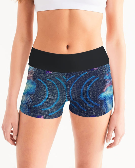 Women's Passion Mid-Rise Yoga Shorts