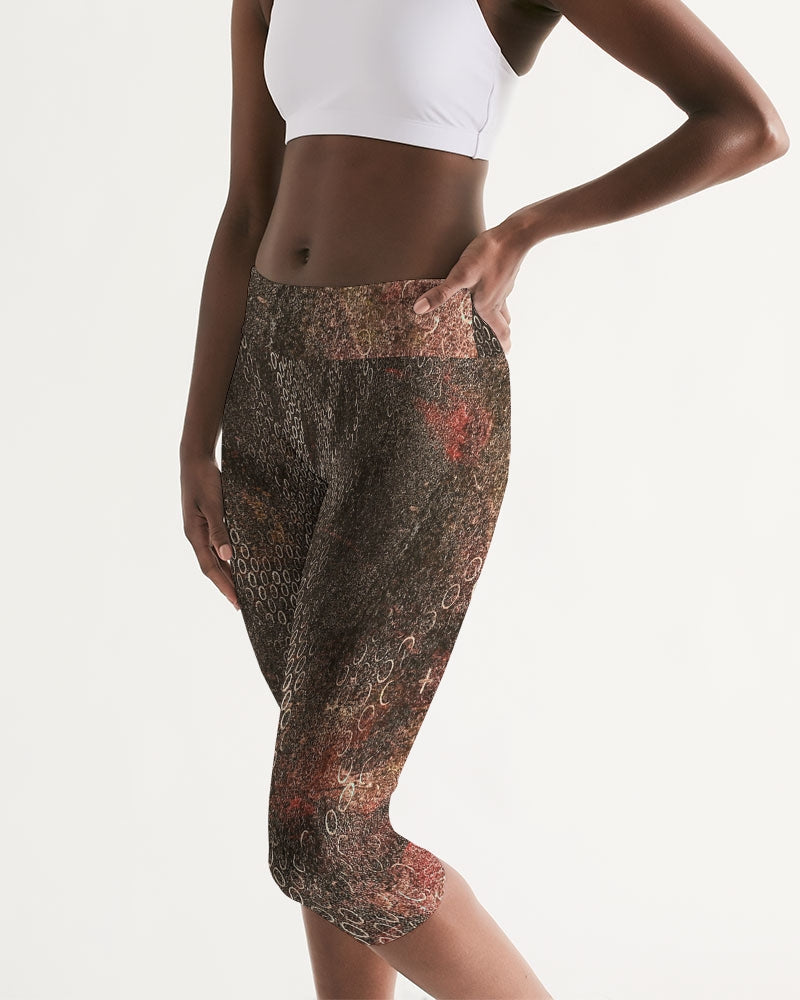 Flowers Circles Women's Mid-Rise Capri