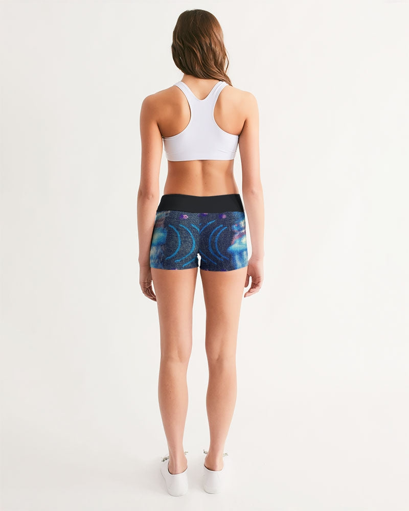 Women's Passion Mid-Rise Yoga Shorts