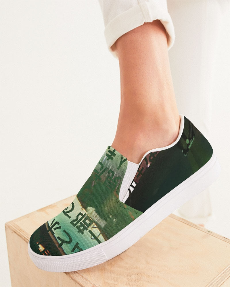 4 Pools Women's Slip-On Canvas Shoe