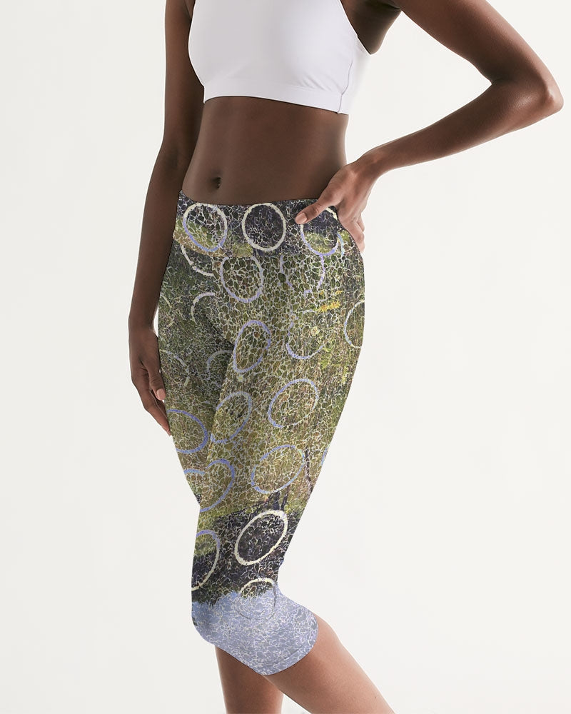 Circular Prairie Women's Mid-Rise Capri