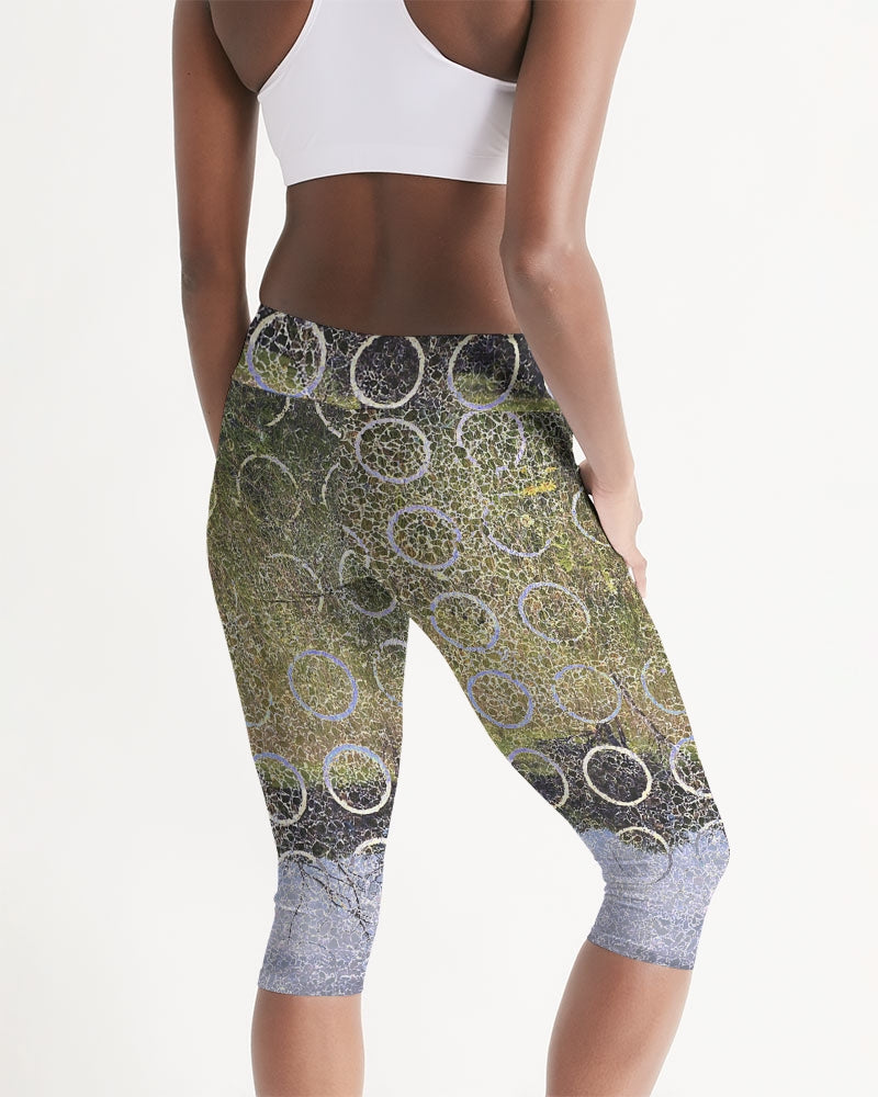 Circular Prairie Women's Mid-Rise Capri