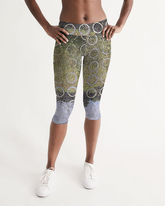 Circular Prairie Women's Mid-Rise Capri