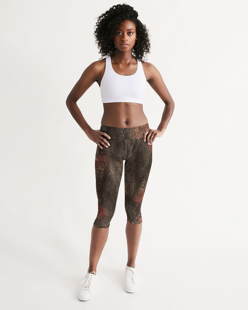 Flowers Circles Women's Mid-Rise Capri